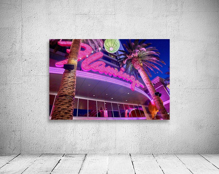 Flamingo Las Vegas Wall Preview