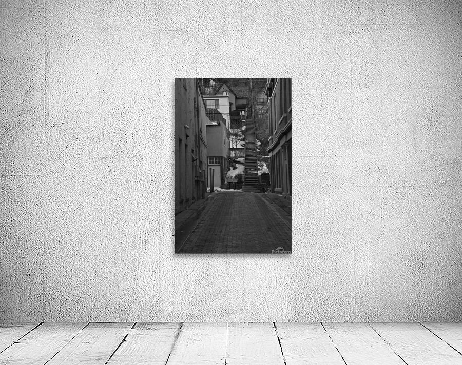 Looking Up Wall Preview