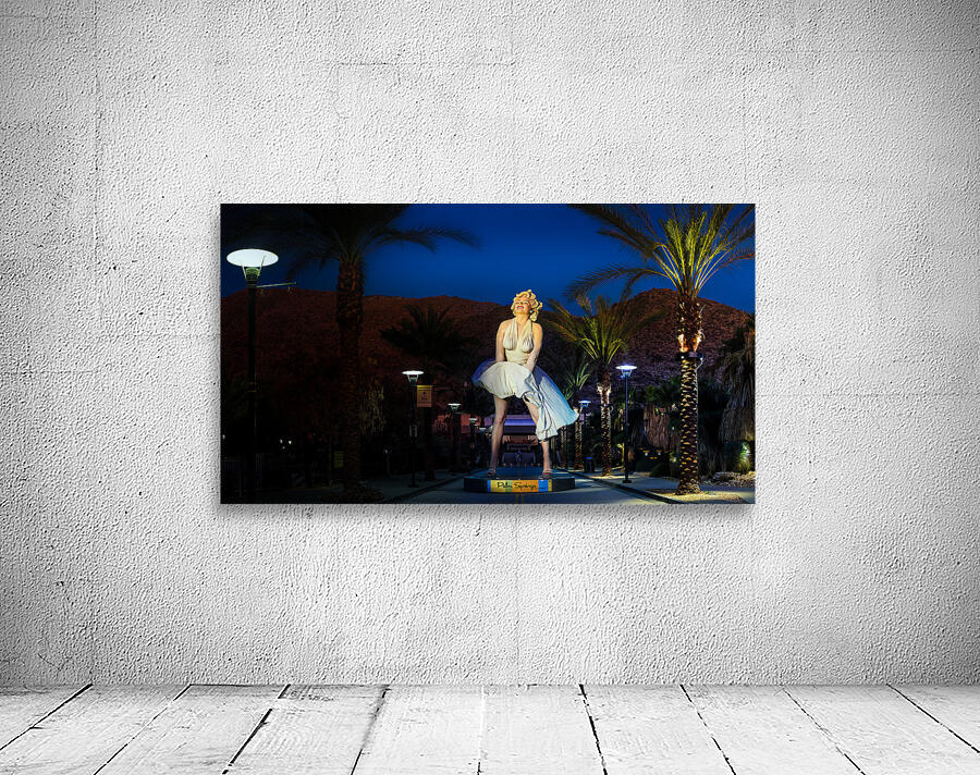Ethereal Elegance: Marilyn Monroe Statue in Palm Springs Wall Preview