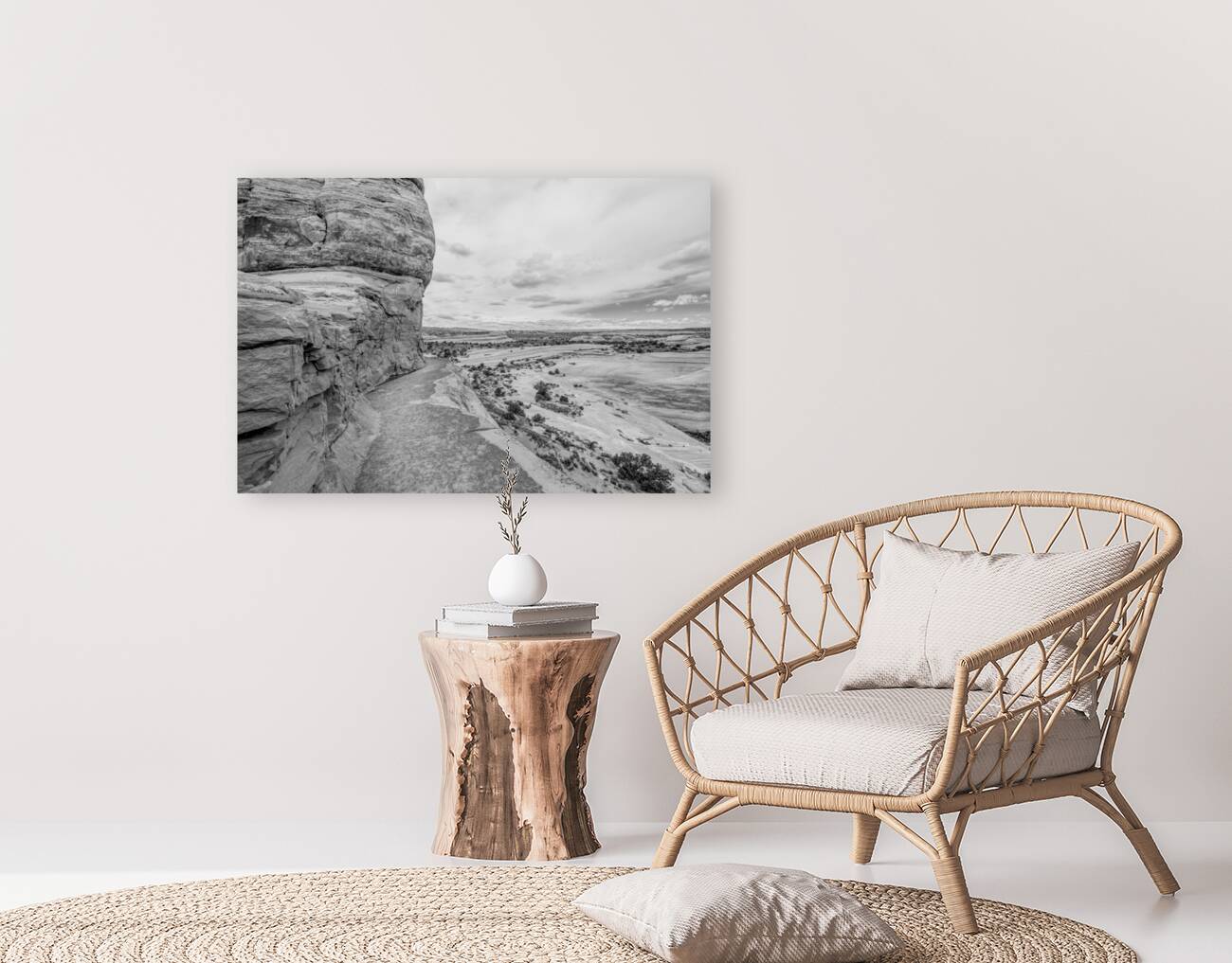 Delicate Arch Narrow Path Grayscale Reproduction