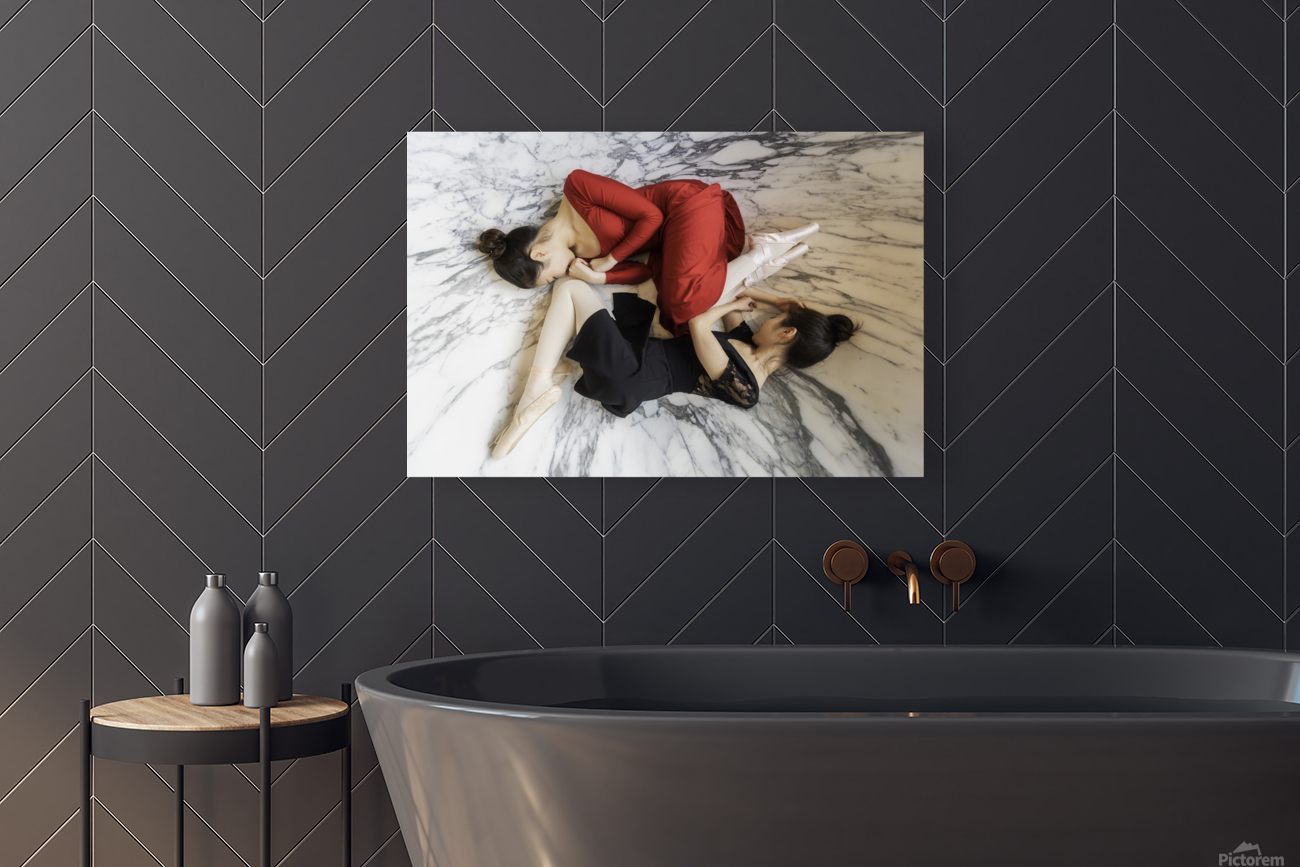 Two ballerinas lying down in a bathtub Reproduction