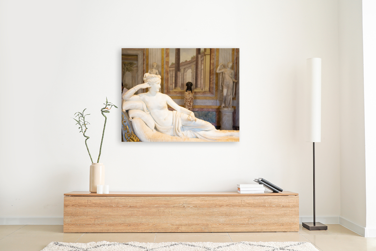 Classical statue of Pauline Bonaparte made by Antonio Canova Reproduction