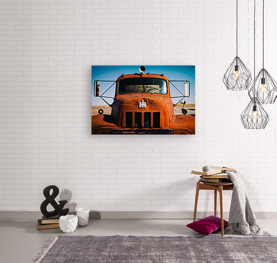 Old Empty Reproduction