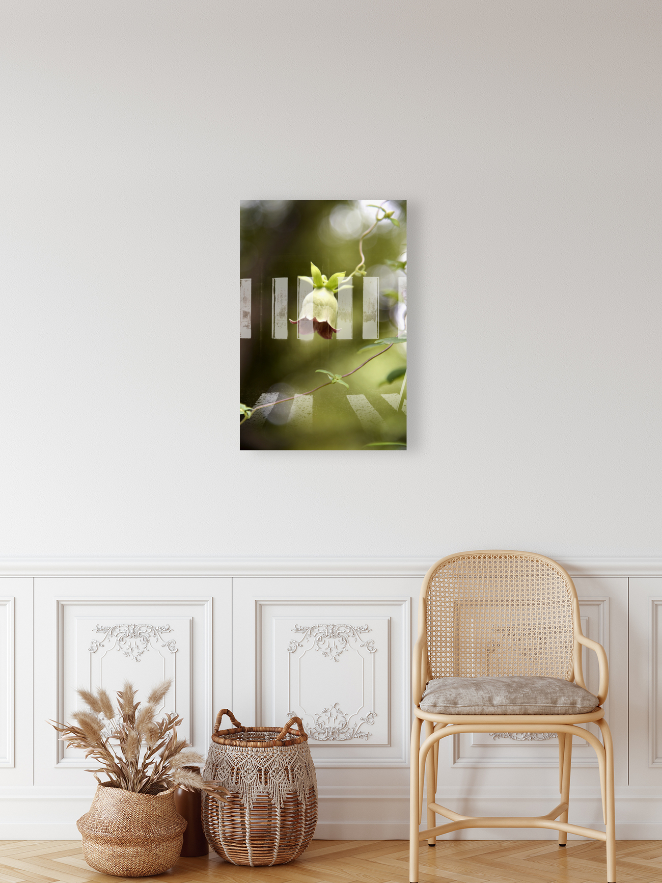 Elegance veneneuse : Lintensite dune belladone en macro avec un fond bokeh Reproduction