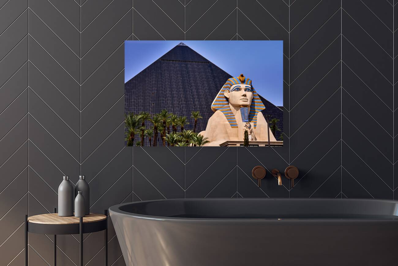 Luxor   Las Vegas NV DSC03158 Reproduction