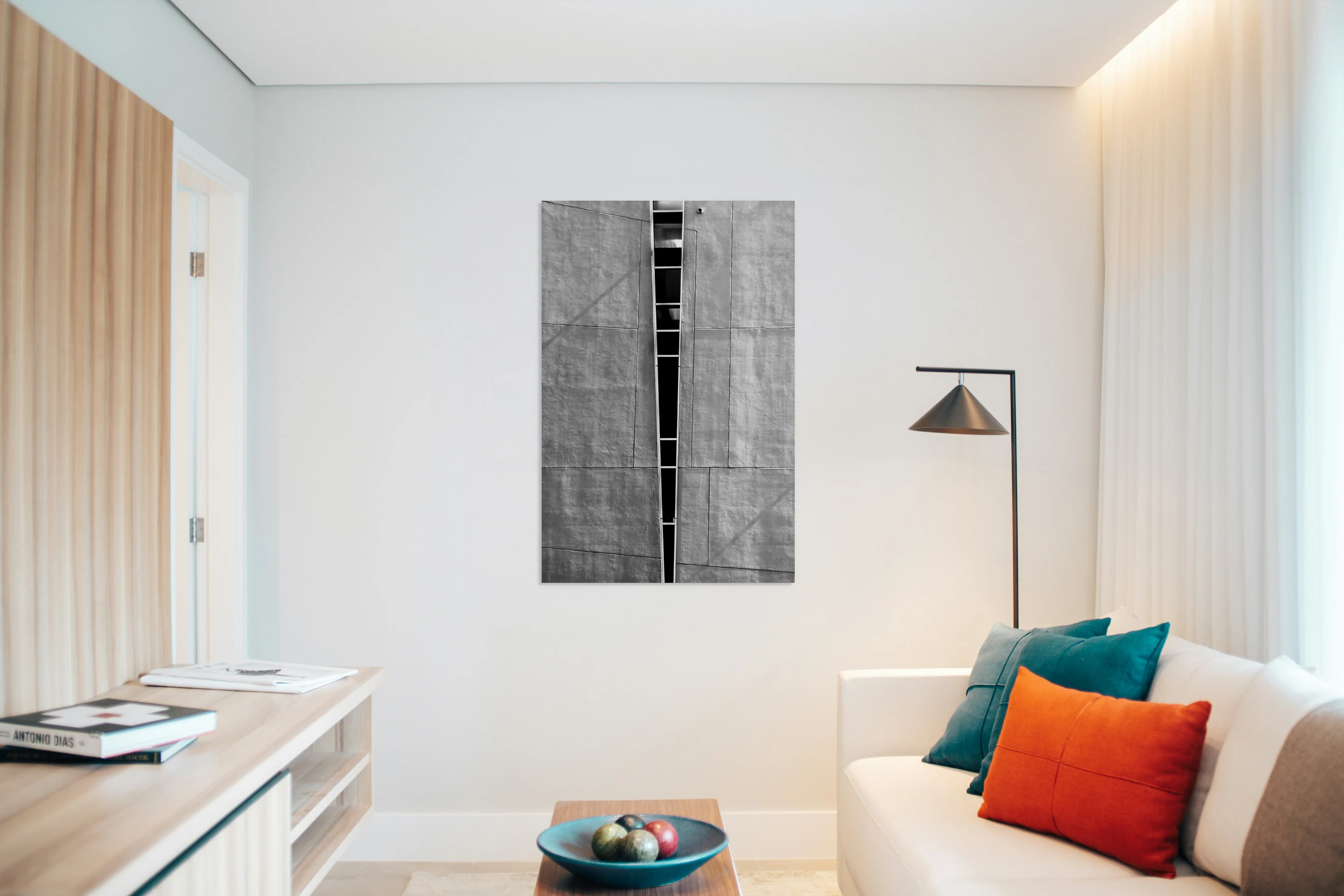 Split Wall with Lines