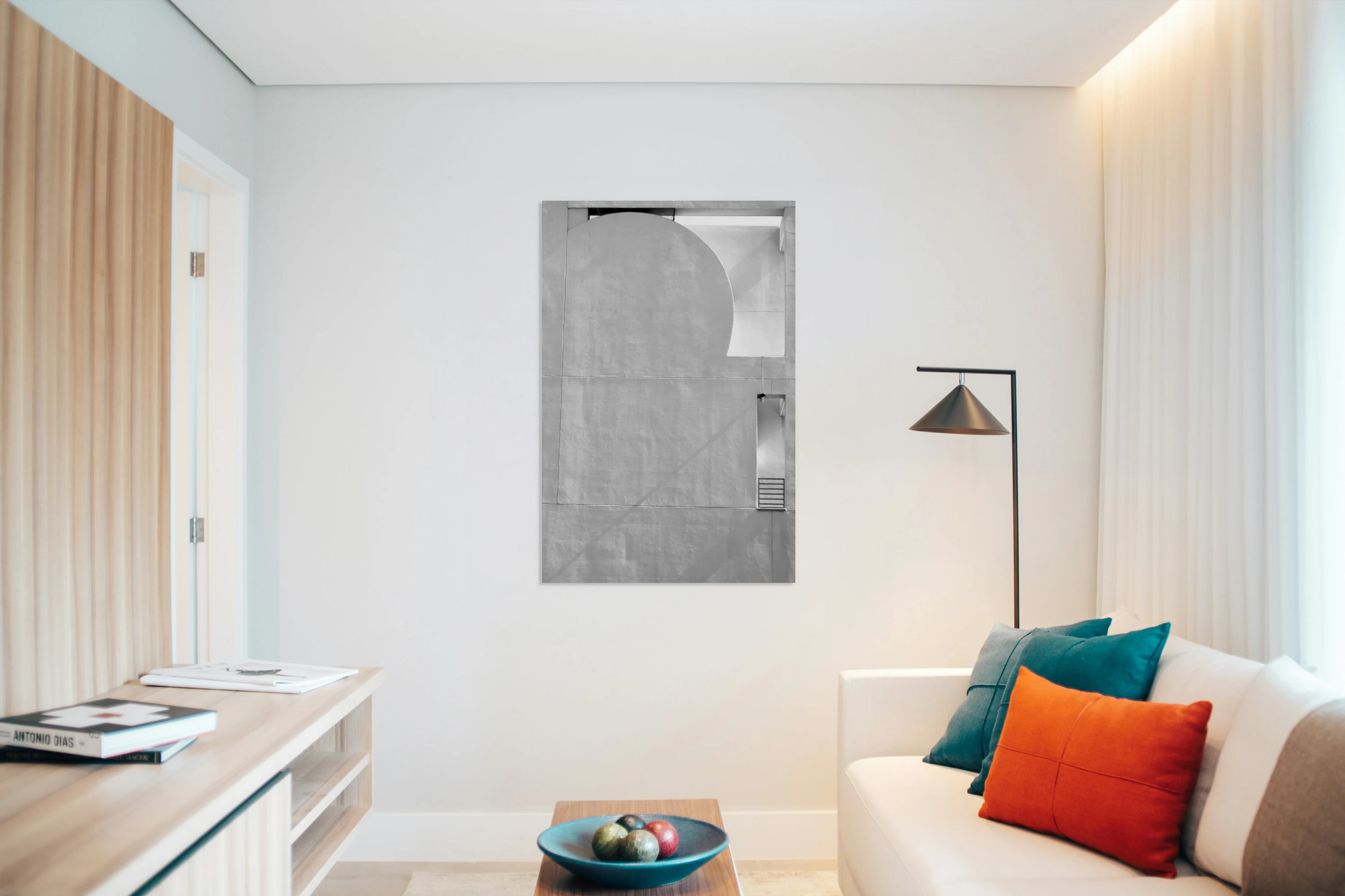 Round Wall with Soft Light