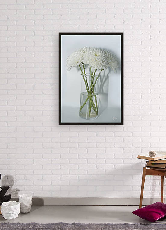 Mum Flower in a Vase by crystalfind