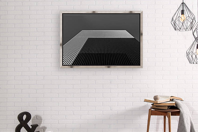 NEW YORK CITY 33 by Tom Uhlenberg