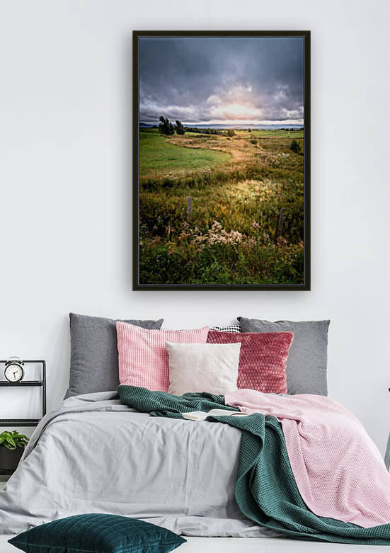 Au pied du mont Mégantic by Ian Gagné