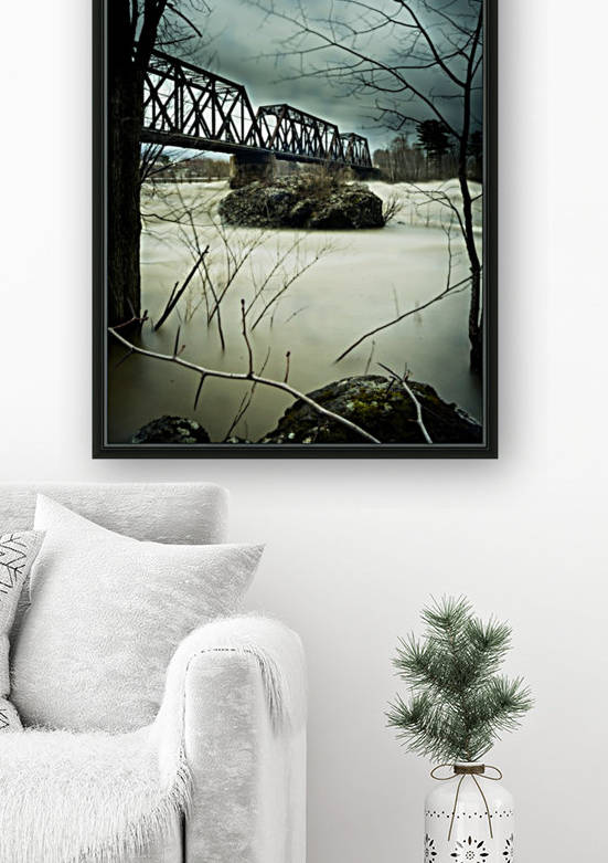 Pont du chemin de Fer, Drummondville, Québec by Ian Gagné