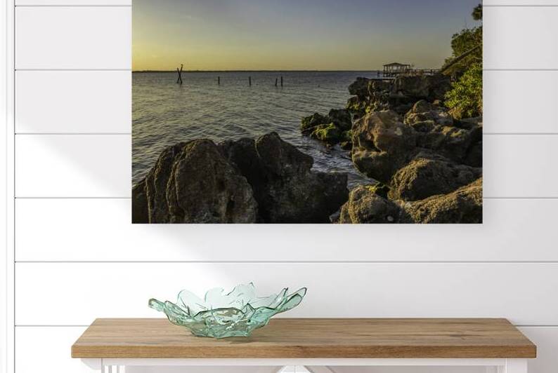 Coquina cliffs by Kai Hoskins