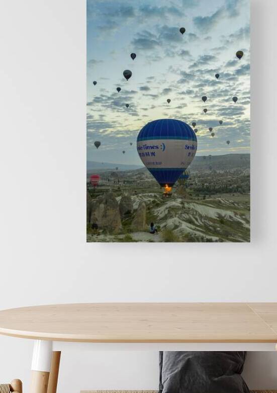 tourists watch the hot air balloon show in Cappadocia by Gualtiero Boffi
