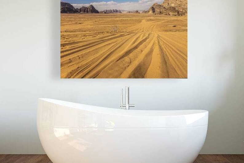 wadi rum desert in jordan by Gualtiero Boffi