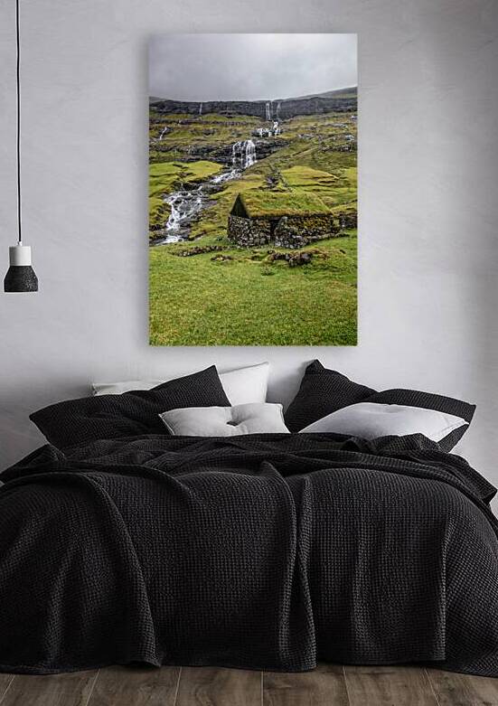 house with green roof  by Gualtiero Boffi