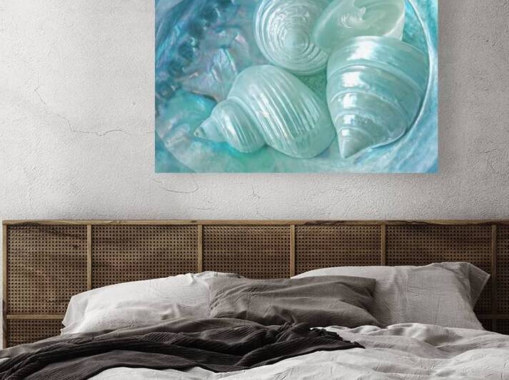 Ocean Pearl Treasure by Gill Billington