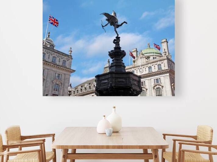 Eros Piccadilly Circus by Gill Billington