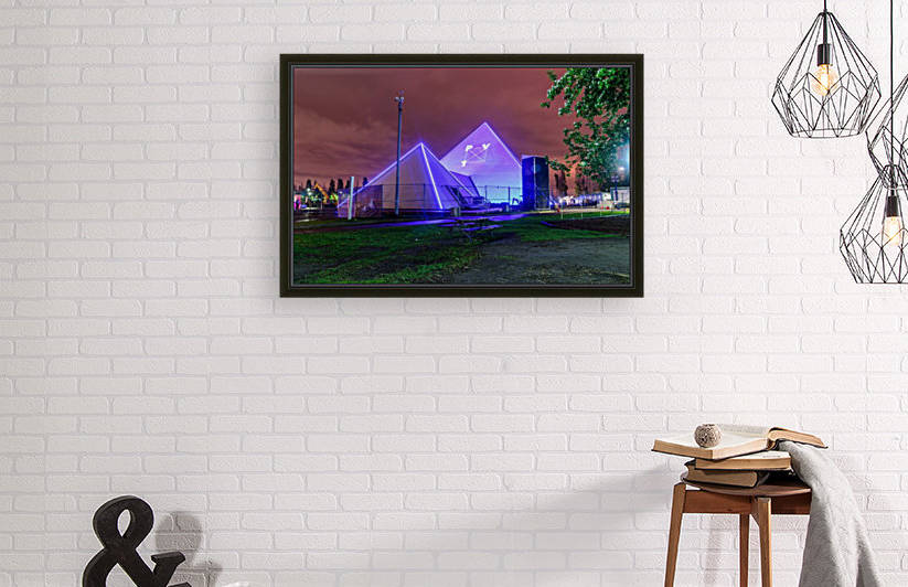 PY1 Montreal by RezieMart