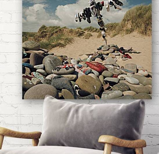 Dobbys Grave by Dave Bowman