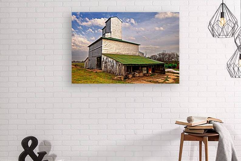 Fuser Farm Barn by Andy Crawford