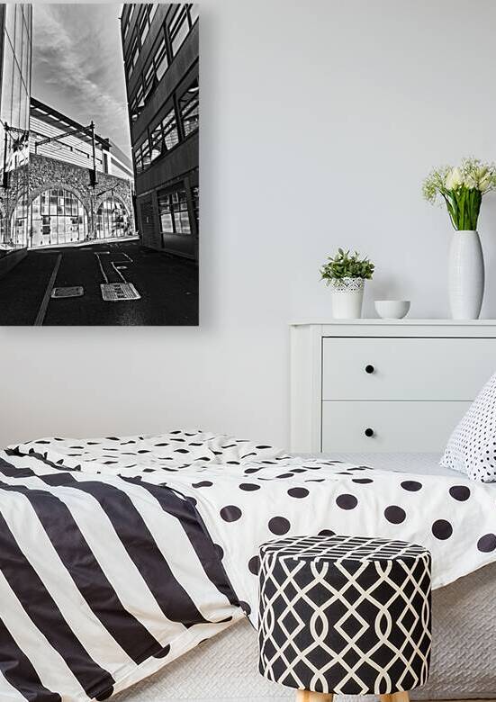 Street Scene Dublin by Malcolm Cutchin Photography