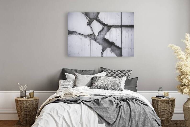 A striking high resolution image of a white broke by Gabriel Mocanu