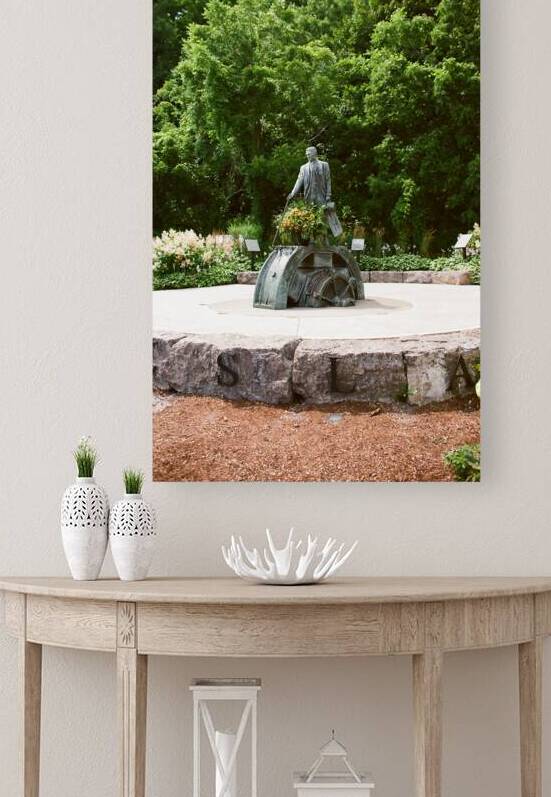 Nikola Tesla Niagara Falls Canada by maniacvii