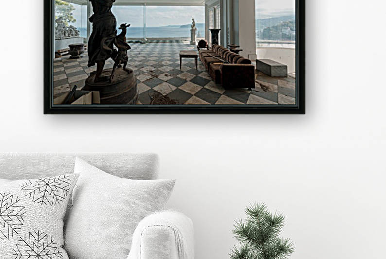 Abandoned Billionaires Mansion by Steve Ronin