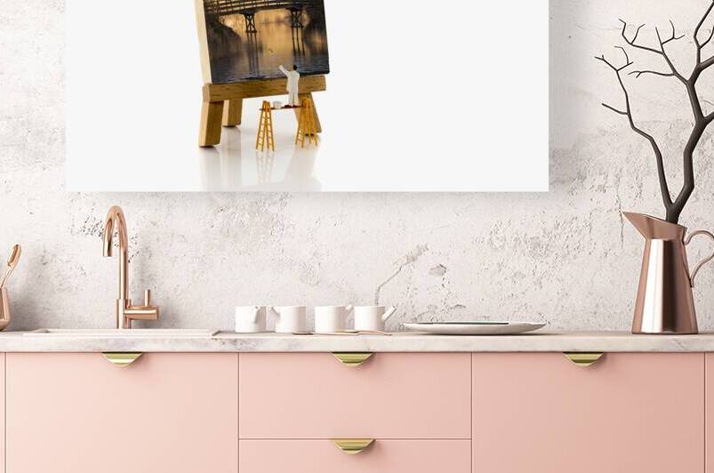 painter at work at high project by Chris Willemsen