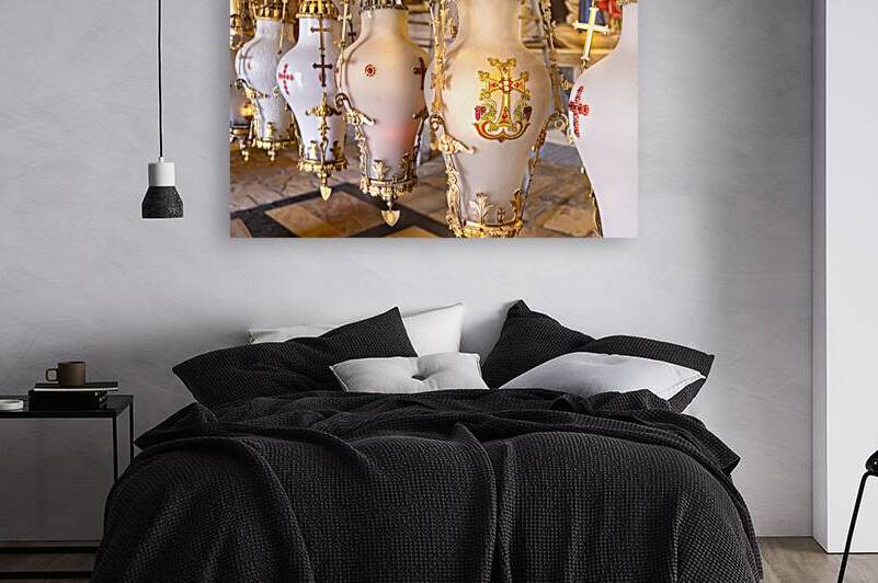 Israel Jerusalem Church of Holy Sepulchre Jesus Christ tomb place of resurrection and pilgrimage by Elijah Lovkoff