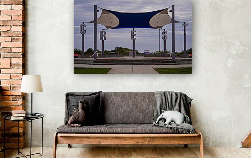 Crest Sign Centennial Park by Jason Fink