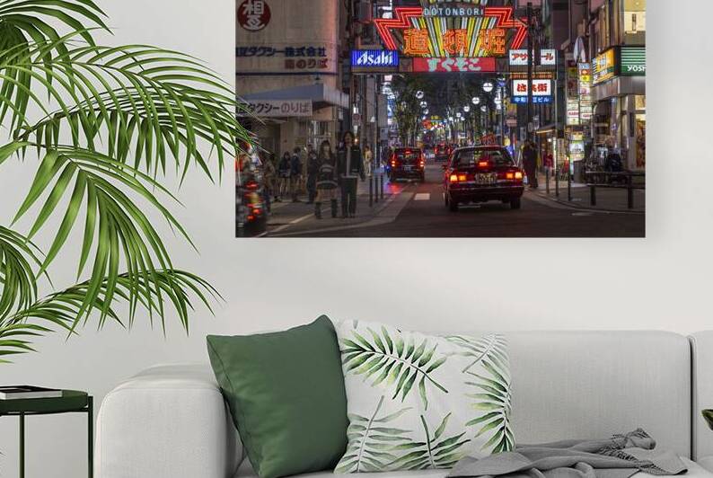 road in dotonbori by Gualtiero Boffi