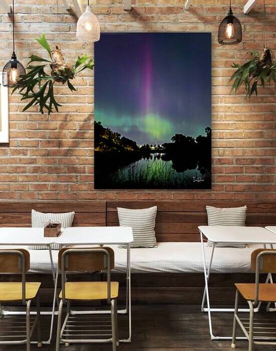 Aurora at Shingle Creek by Lisa Drew