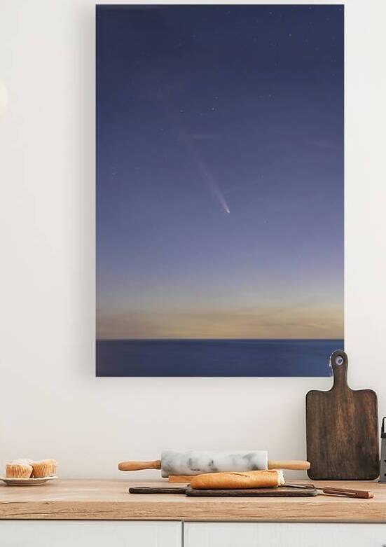 Comet Tsuchinshan Atlas photographed from Italy by Stefano Orazzini