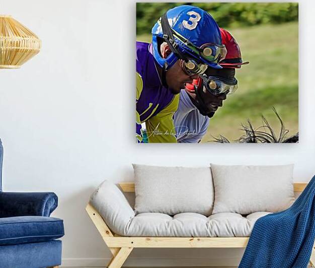   Tight Quarters                      by Allan de la Plante