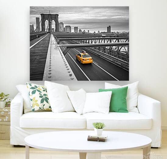 Cab on brooklyn bridge by Assaf Frank