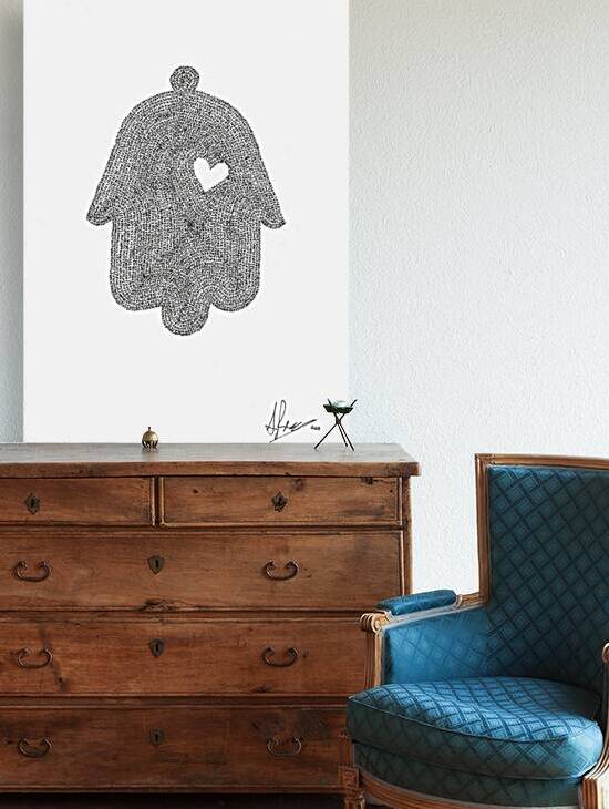 Hamsa Mircro-Blessing with a Heart v2 by Aaron Poris