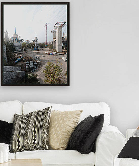 Abandoned Chinese Theme Park Sino World by Steve Ronin