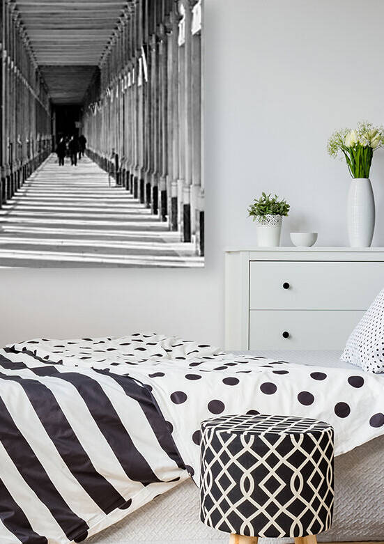 Les Arcades by Bill Osuch