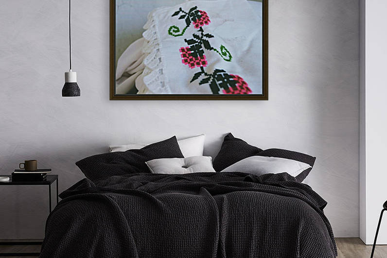 El Mantil by Violet S Ramos