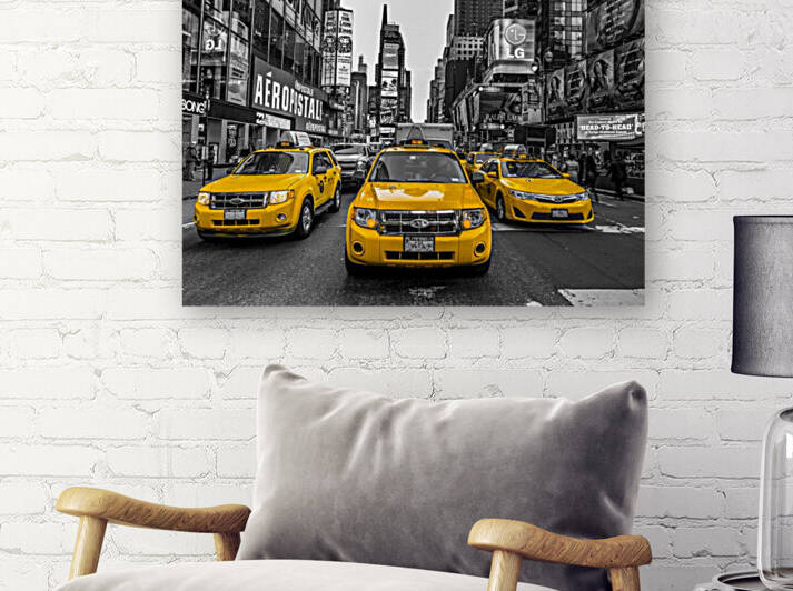 Taxi on broadway, New York by Assaf Frank