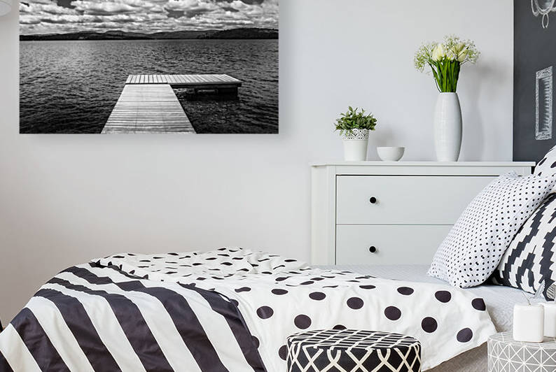 Quai sur le lac by Daniel Ouellette