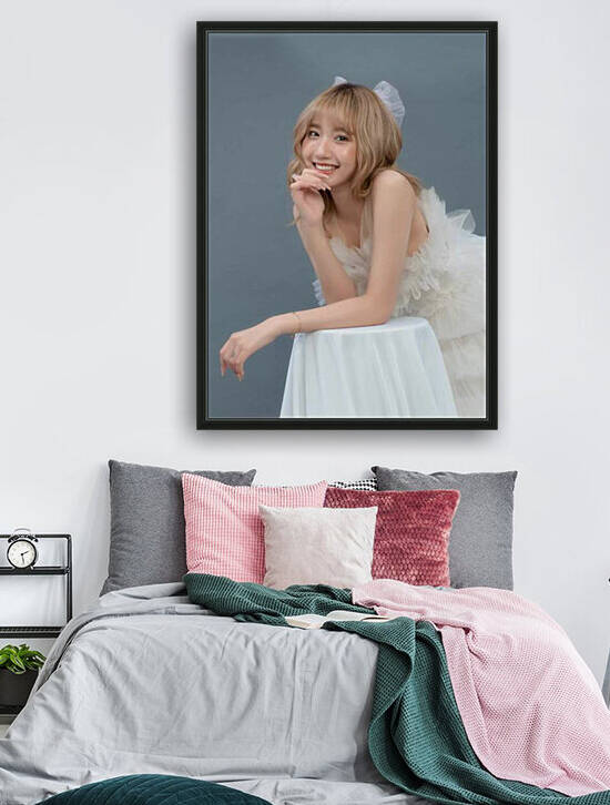 A girl with a sexy body with a free style of dress by Jenss Chmitz