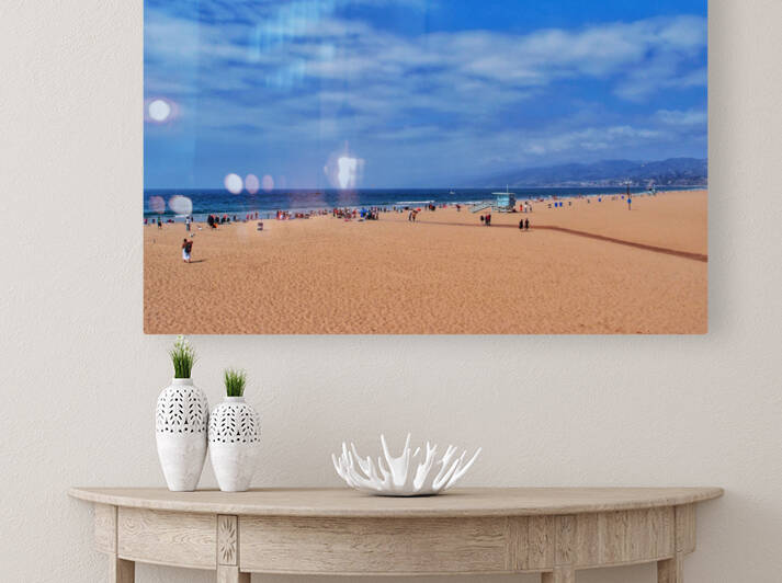 Santa Monica Beach by Eduardo Palazuelos