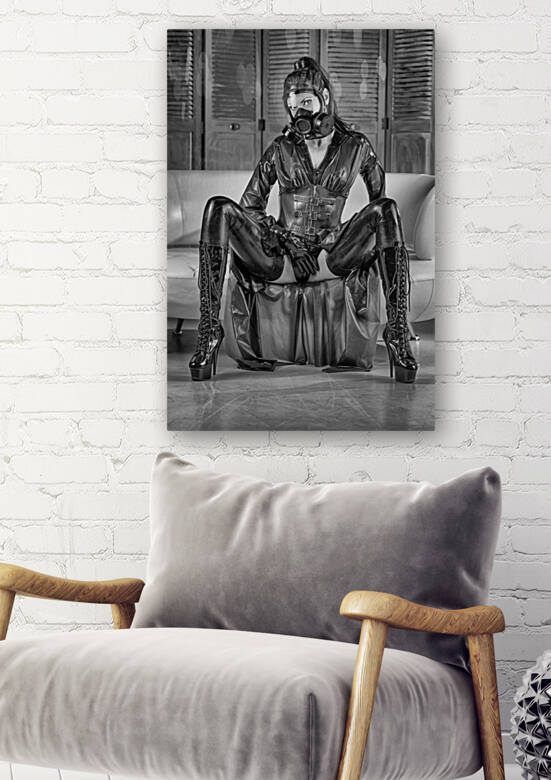 Constance Chaos - Intensity by CanadianFetishPhotos