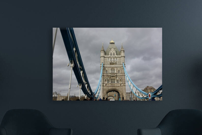 London Bridge - United Kingdom  by GAIA PHOTO CO