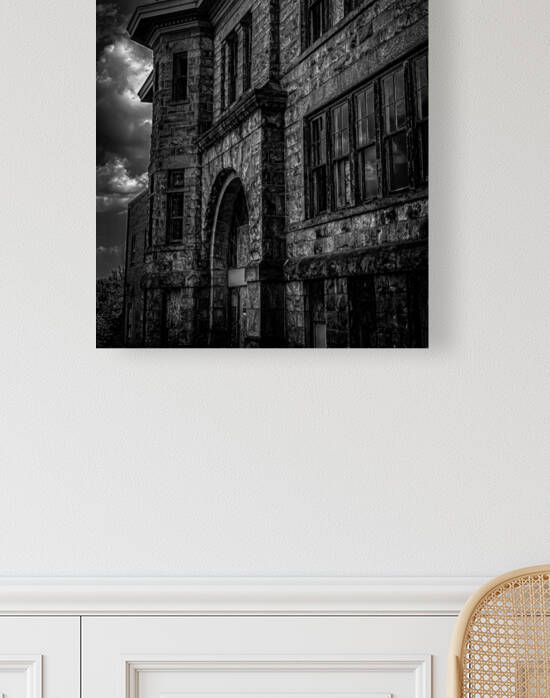 Old School Haunt by Lisa Drew