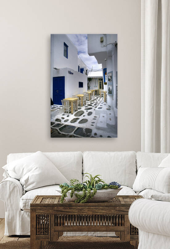 Santorini Eating by Dave Rodgers