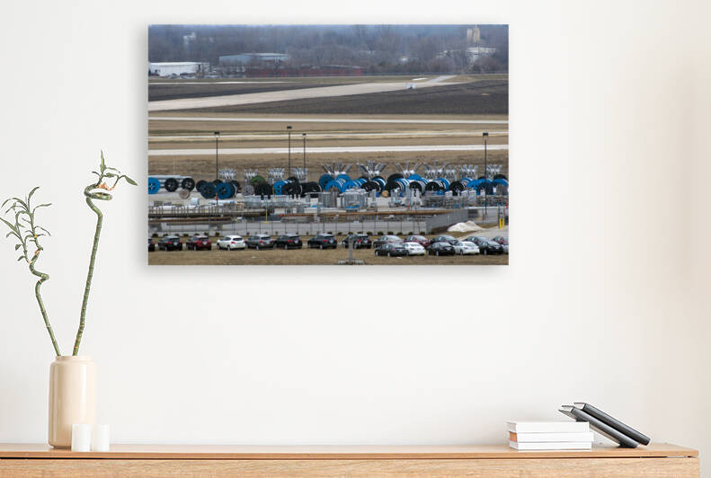 000012 by Grayton Media