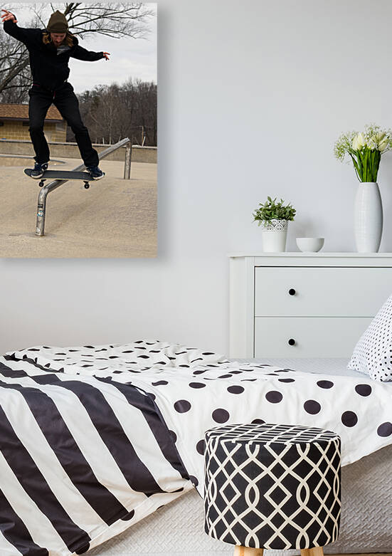 000016 by Grayton Media